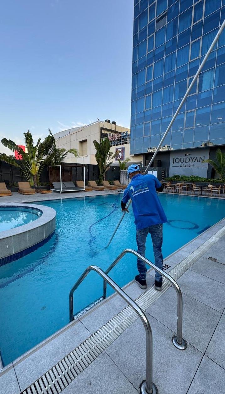 Pool maintenance